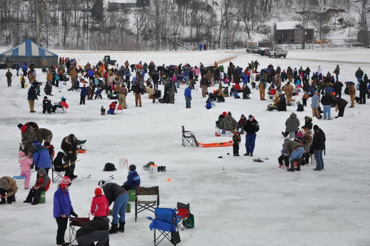 kids-ice-fishing-event